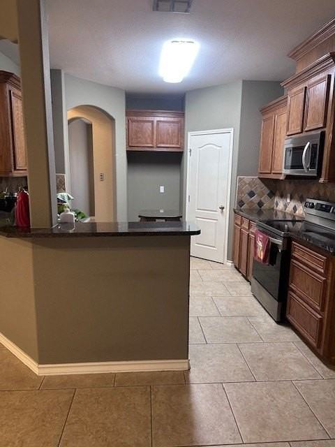 10834 Ashley Dr - Photo 3 of 14