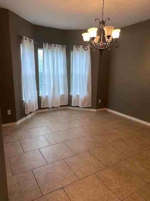 10834 Ashley Dr - Photo 6 of 14