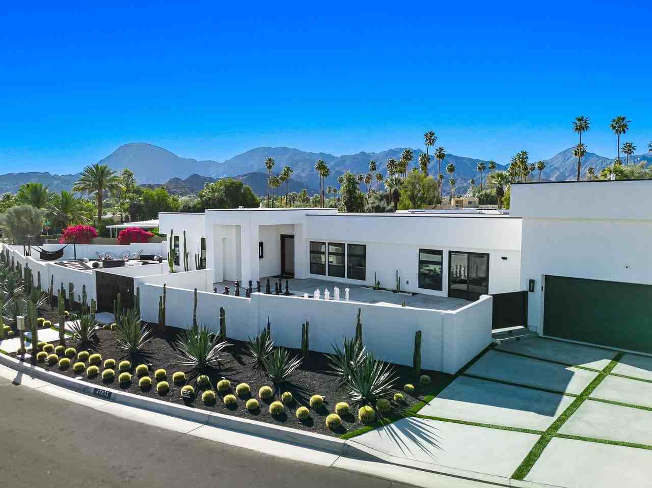 47833 Sun Corral Trl - Photo 4 of 50