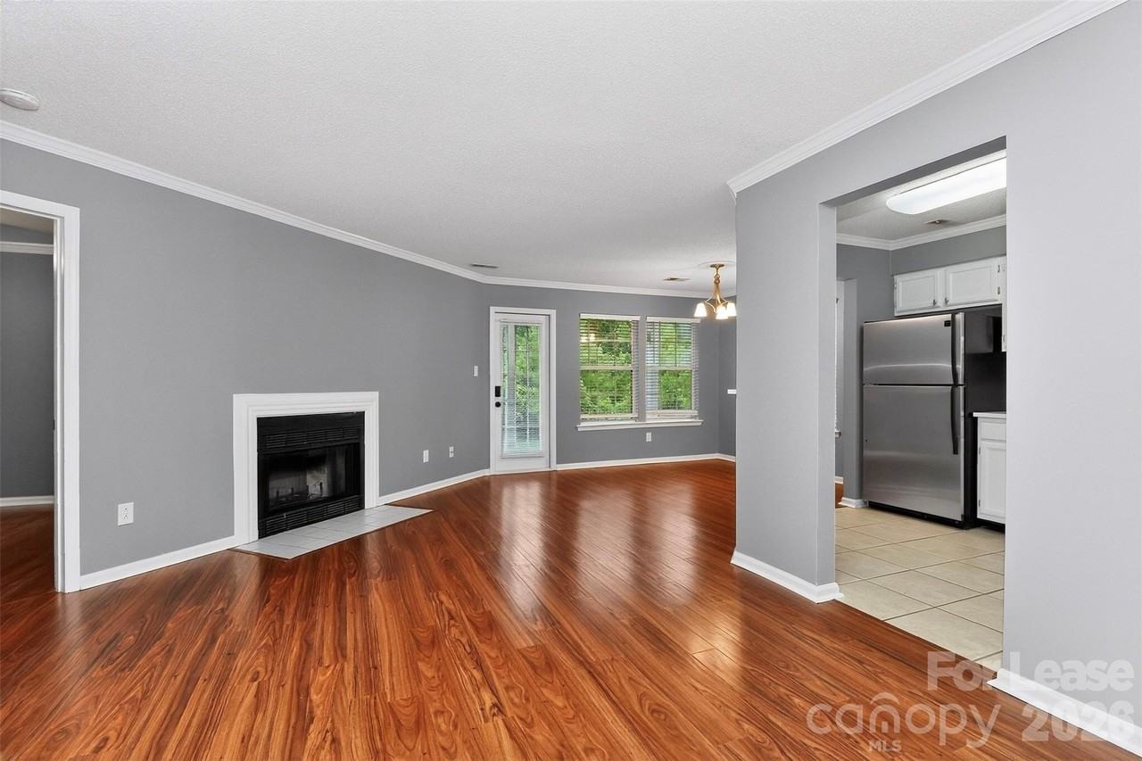 6510 Clavell Ln #B - Photo 5 of 36
