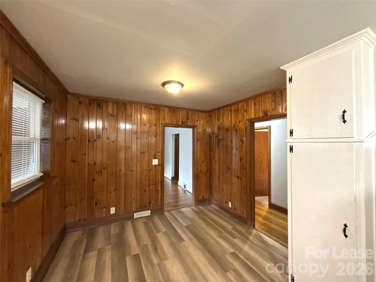 2000 Weststone Dr - Photo 7 of 12