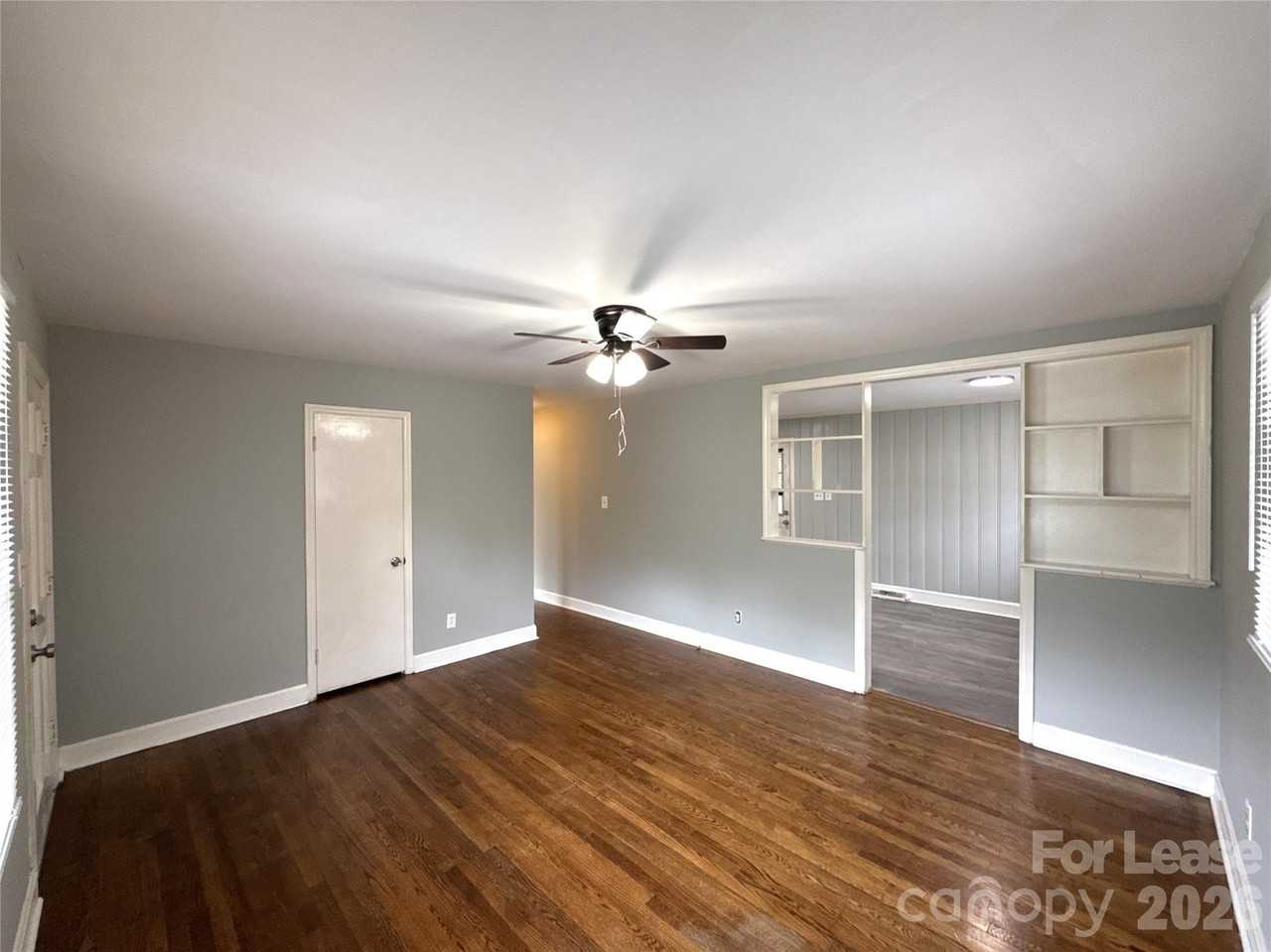4434 Brooktree Dr - Photo 3 of 11