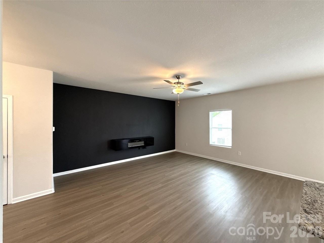 6225 Lowe Ln - Photo 4 of 17