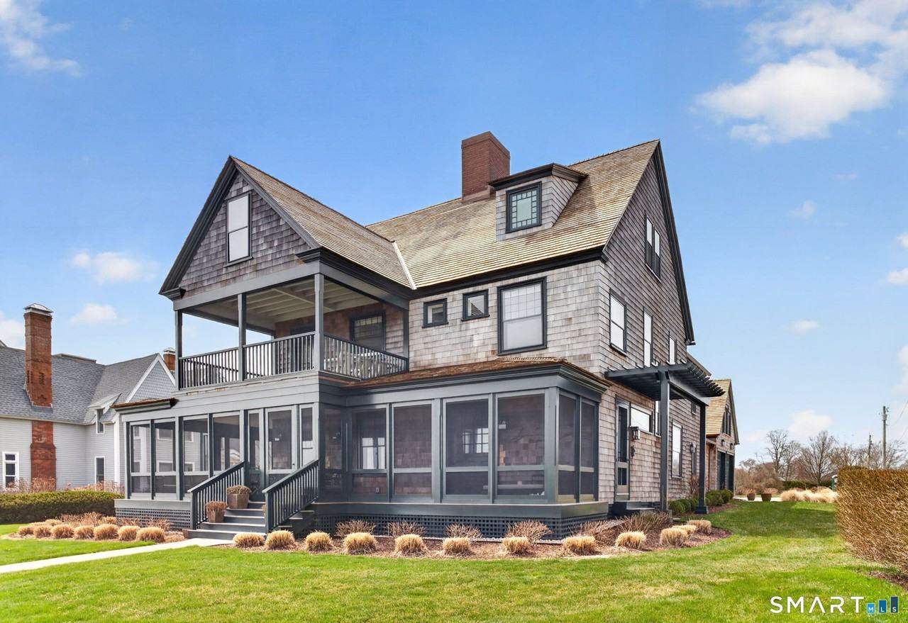 28 Fenwick Ave - Photo 2 of 32