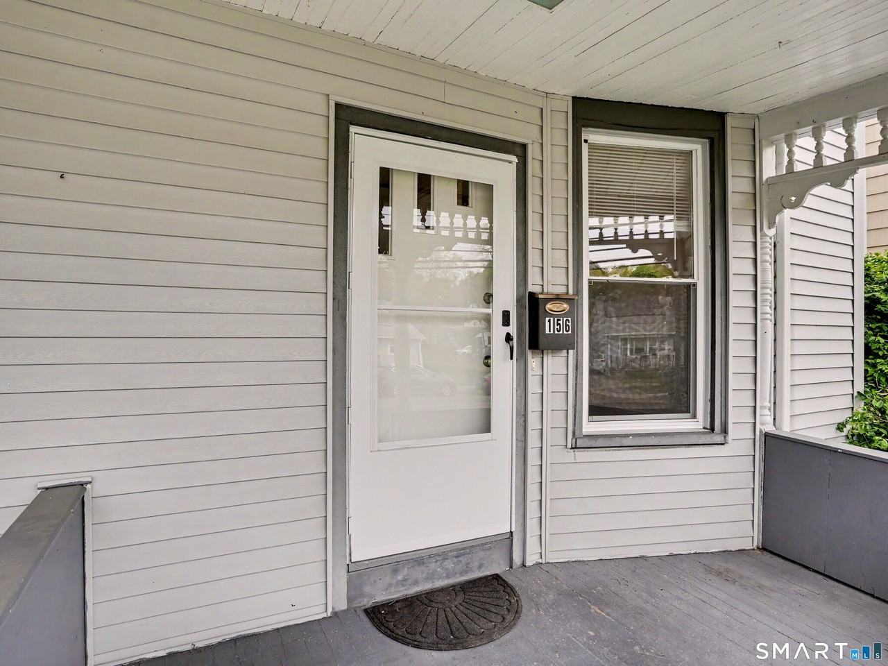 156 Hawthorne Ave - Photo 2 of 25