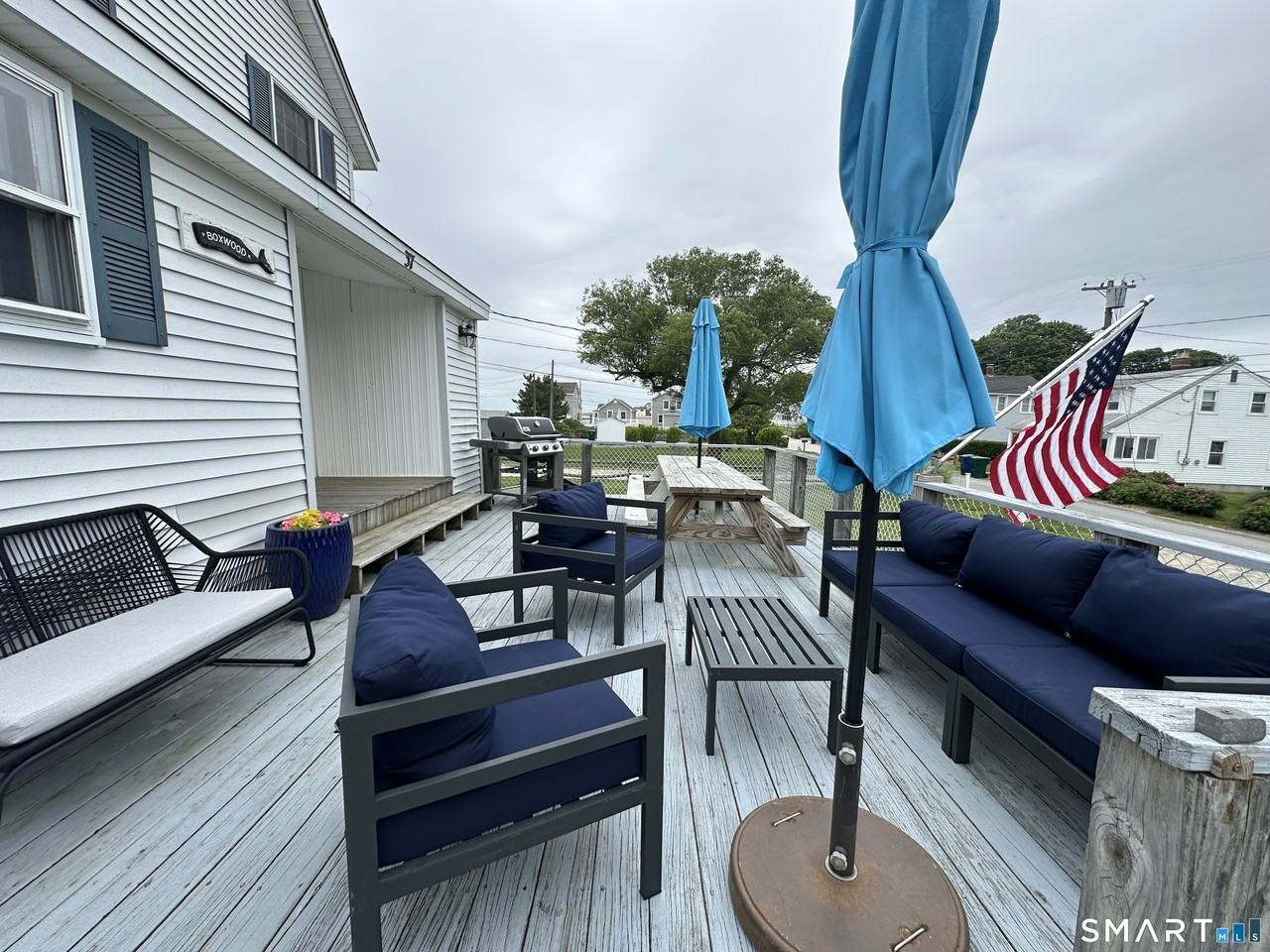 37 Seaside Ln - Photo 6 of 36