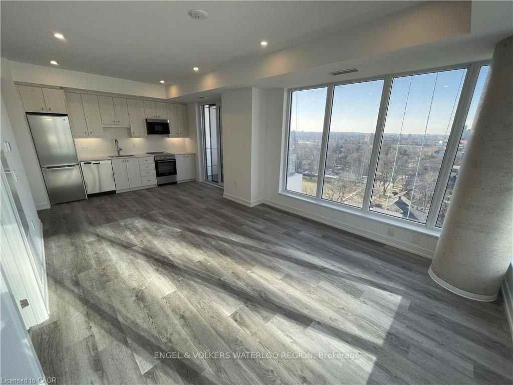 15 Wellington Street S 26 - Photo 2 of 23