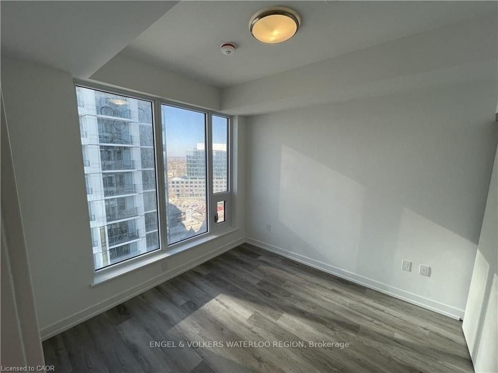 15 Wellington Street S 26 - Photo 4 of 23