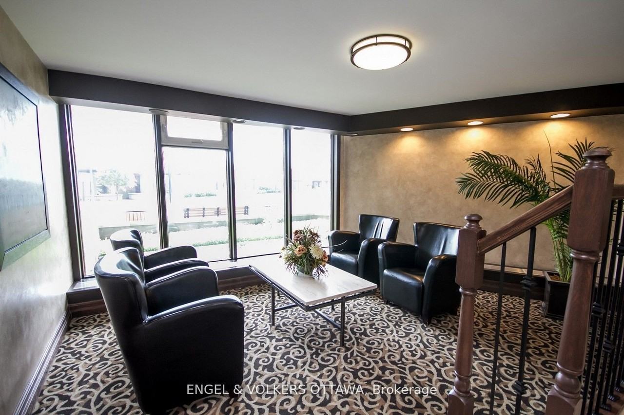 1081 Ambleside Tower I Apts. - Photo 5 of 29