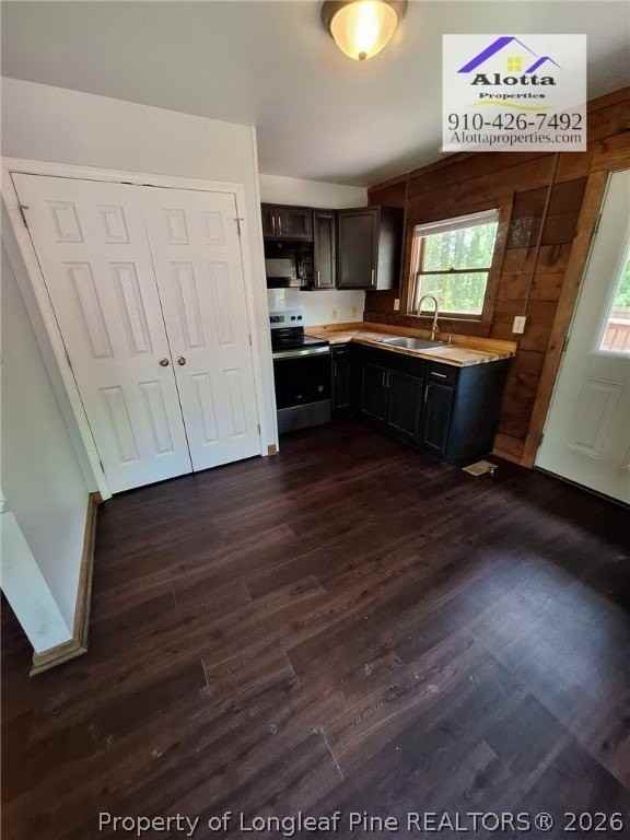268 W Manchester Rd - Photo 4 of 10