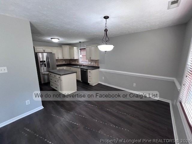 1233 Screech Owl Dr - Photo 4 of 15