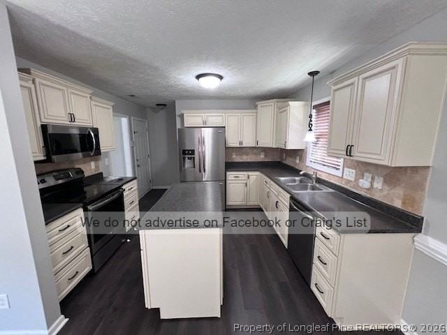 1233 Screech Owl Dr - Photo 5 of 15