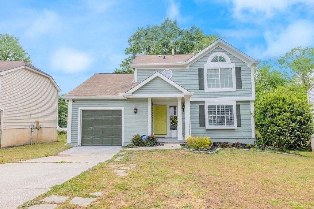 2073 Raintree Pl - Photo 2 of 22
