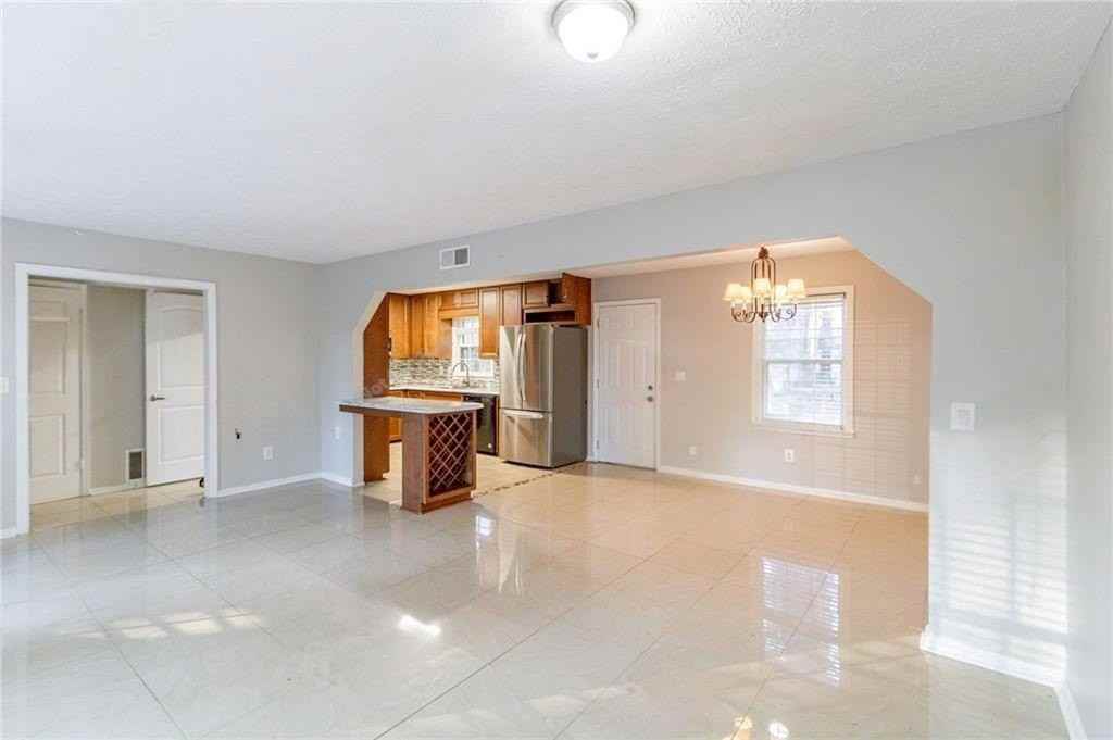 392 Harmony Grove Rd - Photo 6 of 19