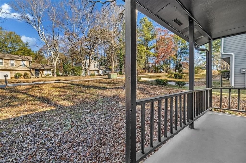 3959 Wood Path Dr - Photo 6 of 41