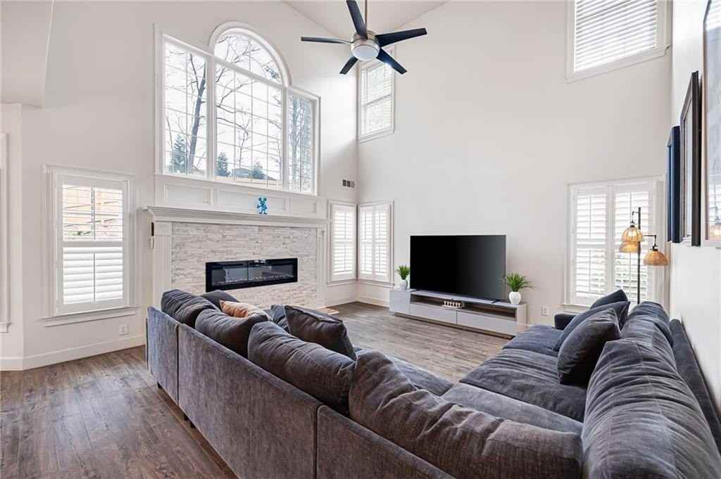 5105 Riverthur Pl - Photo 2 of 34