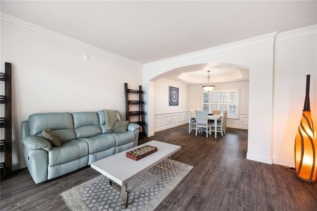 5105 Riverthur Pl - Photo 6 of 34