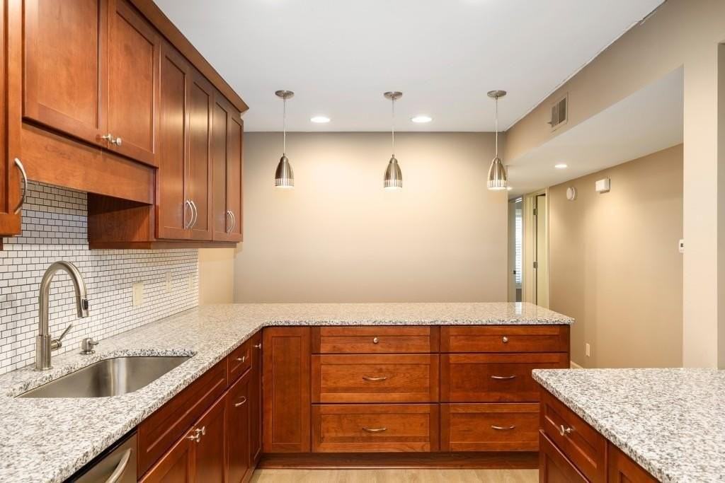558 Emory Oaks Way - Photo 3 of 23