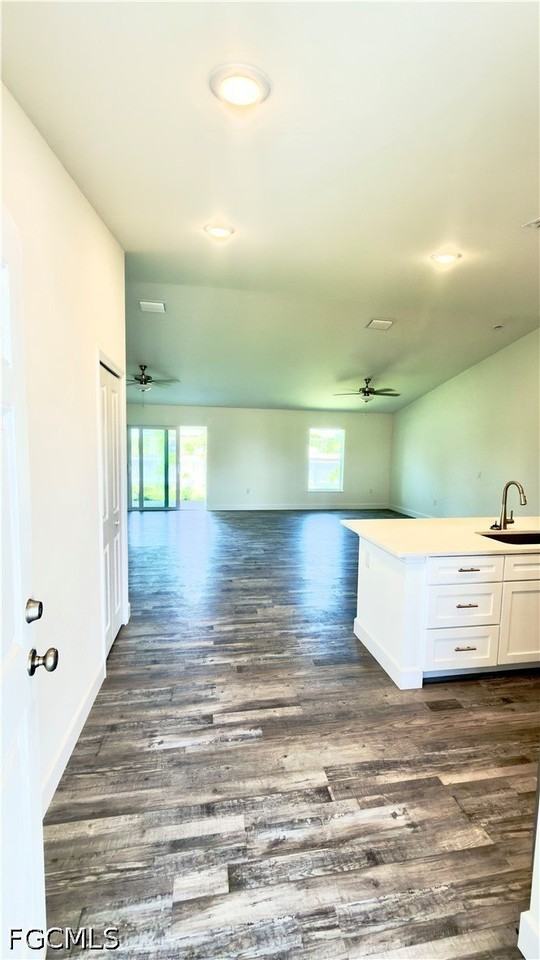 532 Nw 18th Ave - Photo 4 of 15