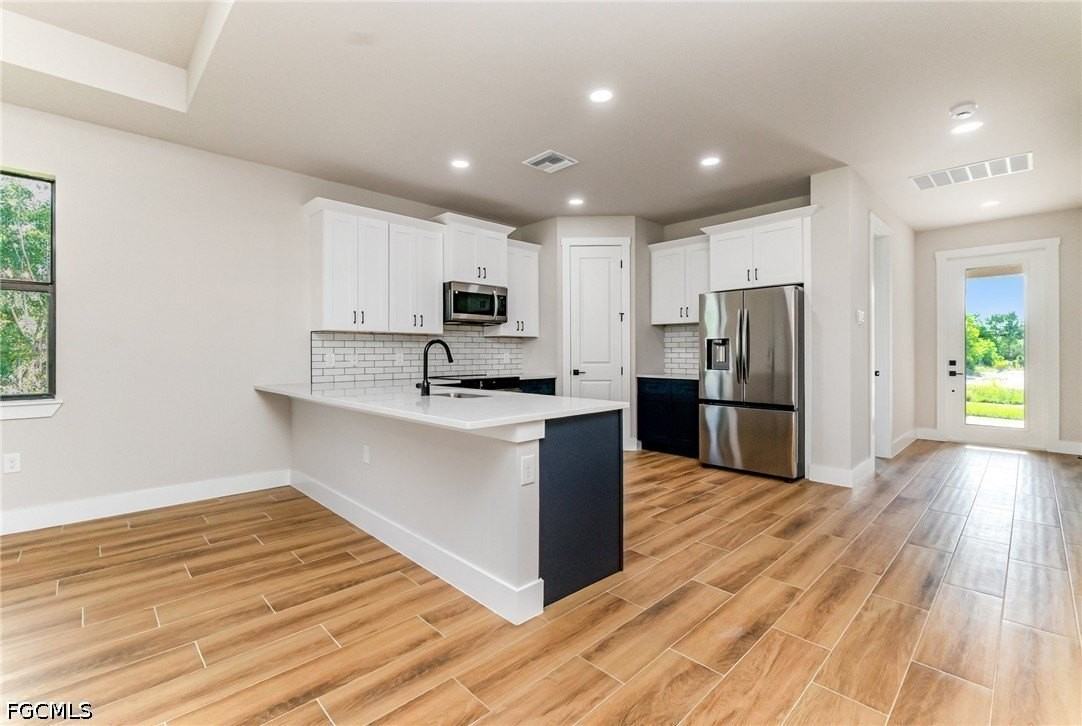 4157 Nw 39th Ave - Photo 4 of 16