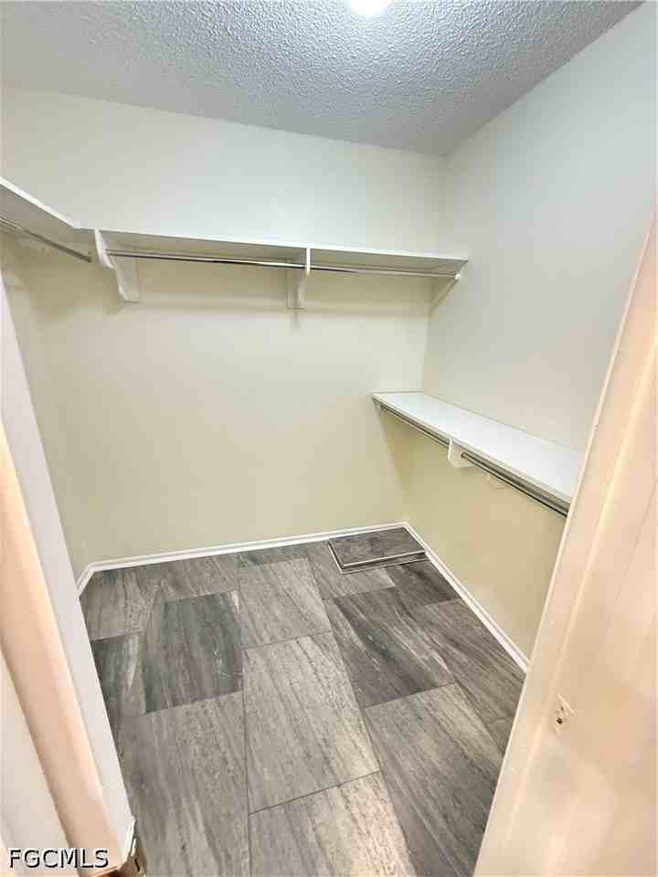 17426 Birchwood Ln #6 - Photo 4 of 25