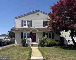 featured image of 272 Elm Ave #A
