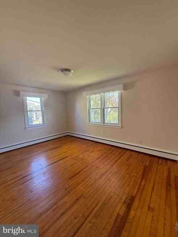 272 Elm Ave #A - Photo 4 of 12