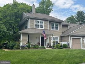321 Danbury Ct #321 - Photo 1 of 1