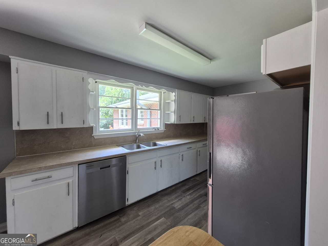 1908 Garrard St - Photo 7 of 14