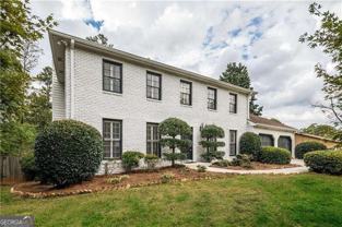 3017 Greenfield Dr - Photo 1 of 1
