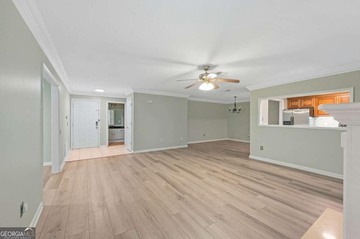601 Abingdon Way - Photo 7 of 32