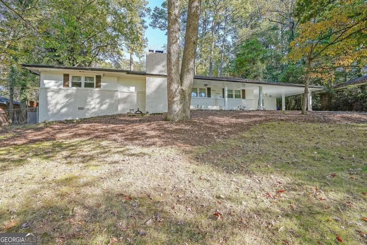 1923 Forest Green Dr Ne - Photo 2 of 40