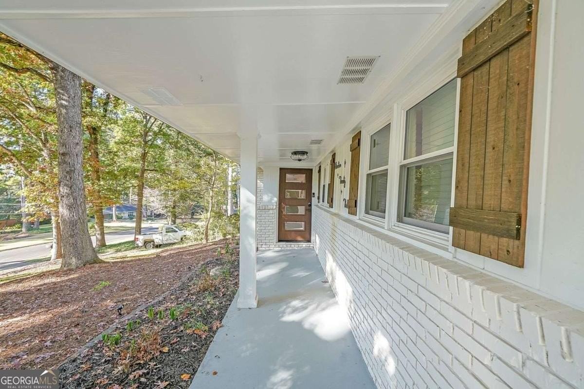 1923 Forest Green Dr Ne - Photo 4 of 40
