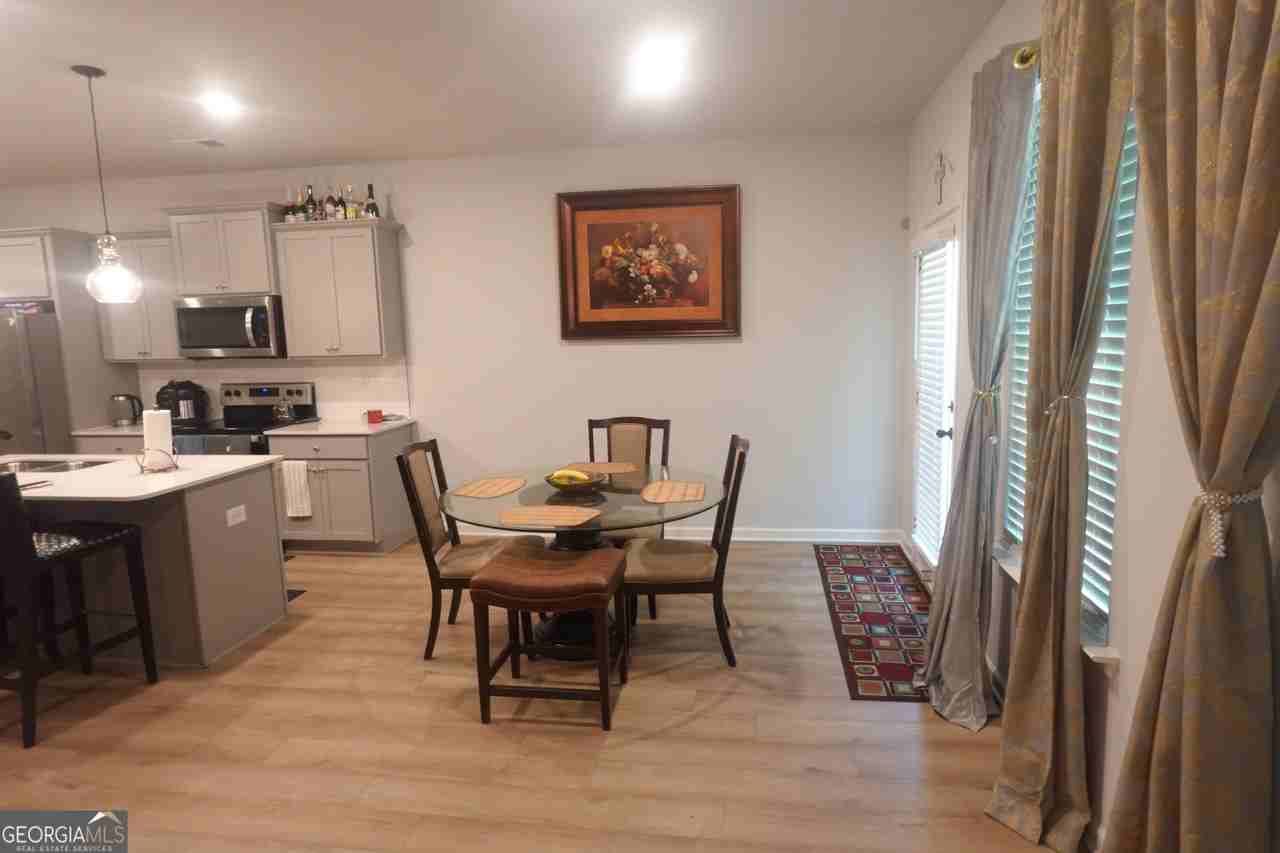 175 Tulip Dr - Photo 5 of 22