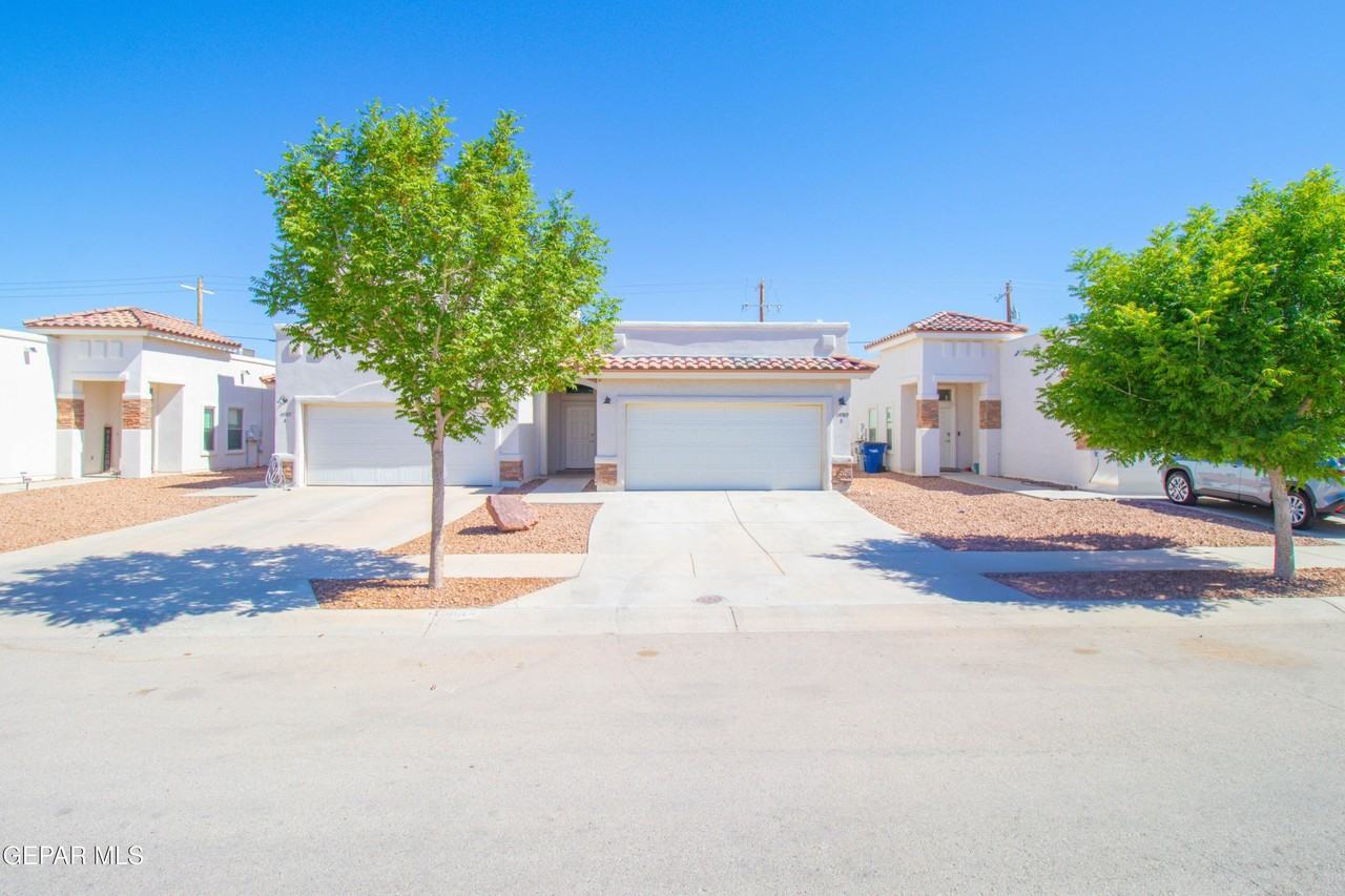 14989 Eddie Mullens Ct #B - Photo 7 of 37