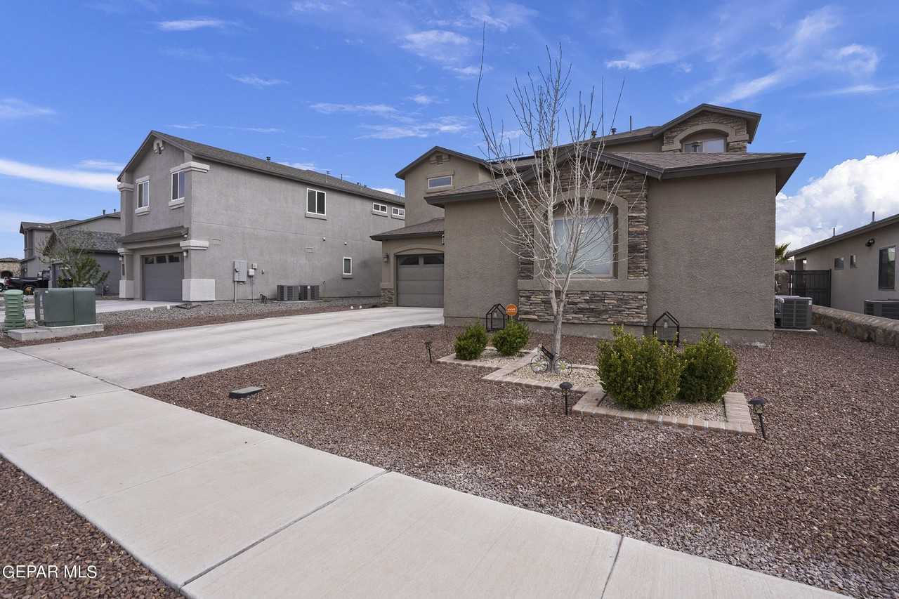 1742 Breeder Cup Way - Photo 4 of 49