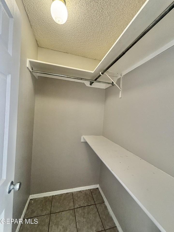 10281 Valle Del Mar Dr - Photo 6 of 12