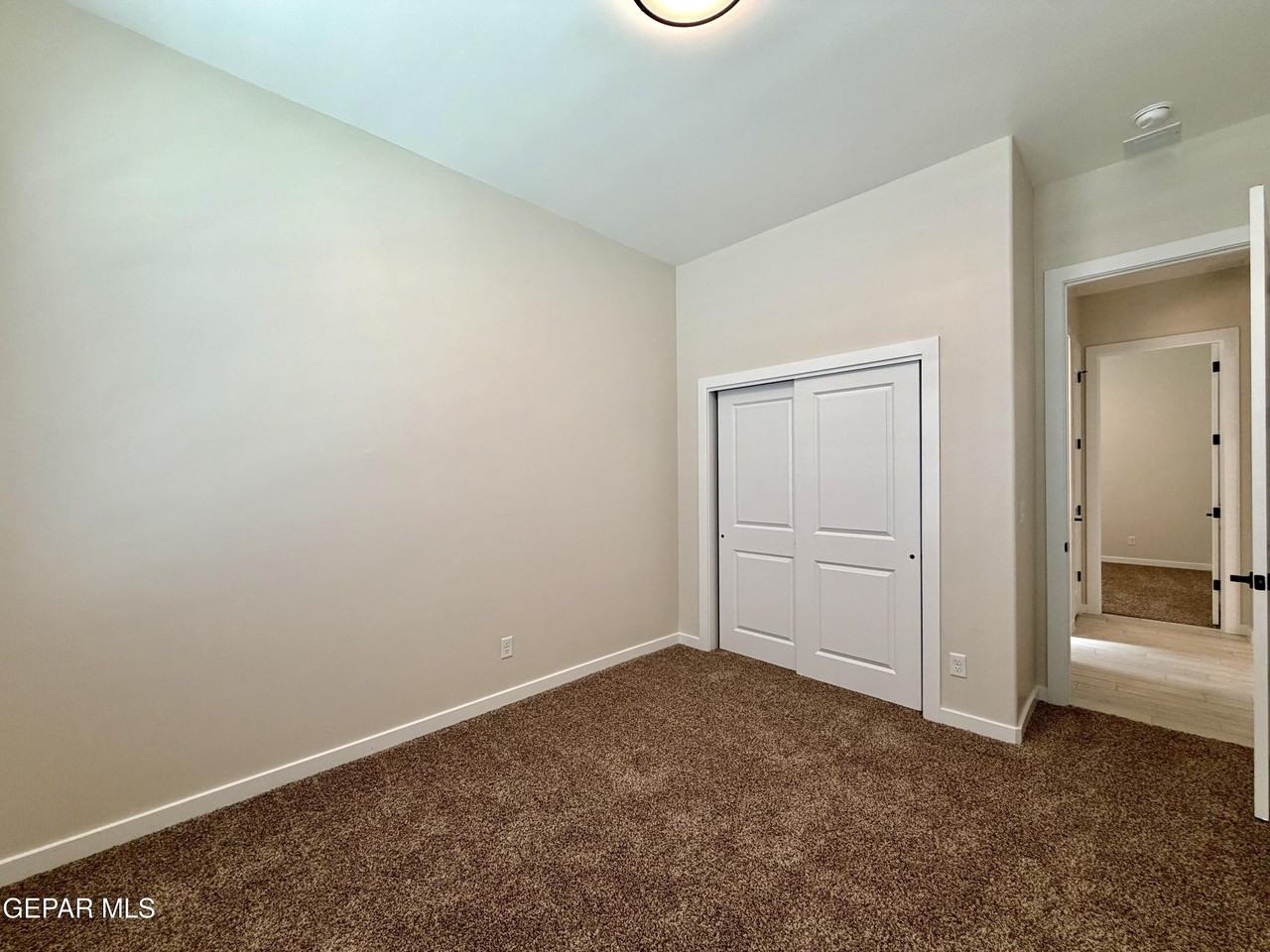 15313 Promise Ct - Photo 5 of 33