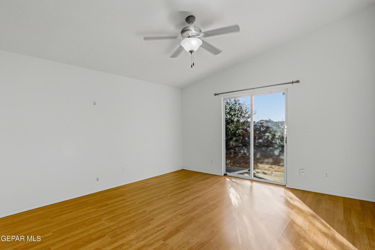 12483 Tierra Dulce Dr - Photo 2 of 13