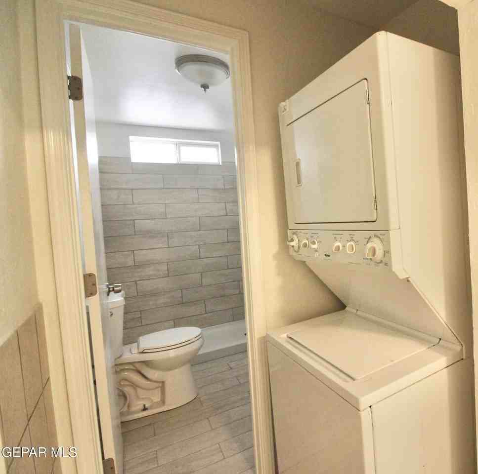 601 N Copia St #2 - Photo 3 of 14
