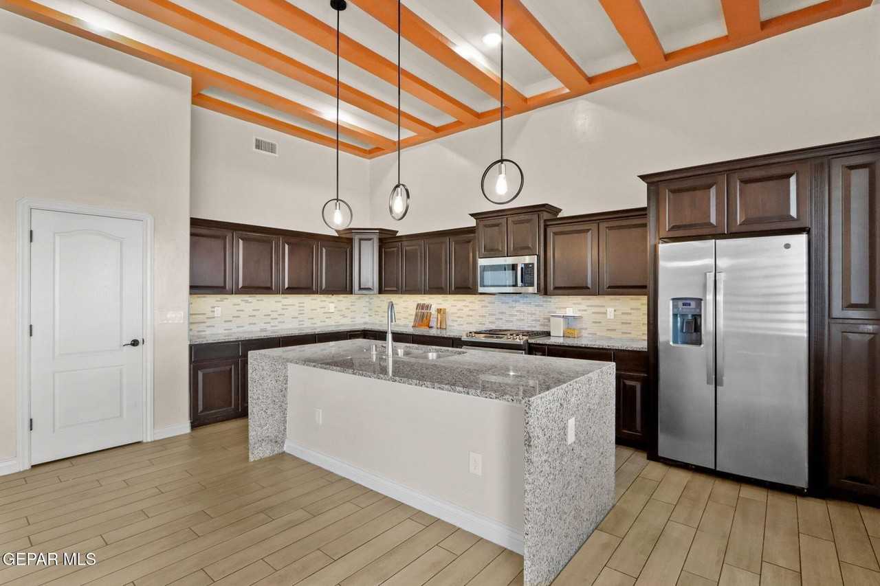 12321 Desert Dove Ave - Photo 7 of 25