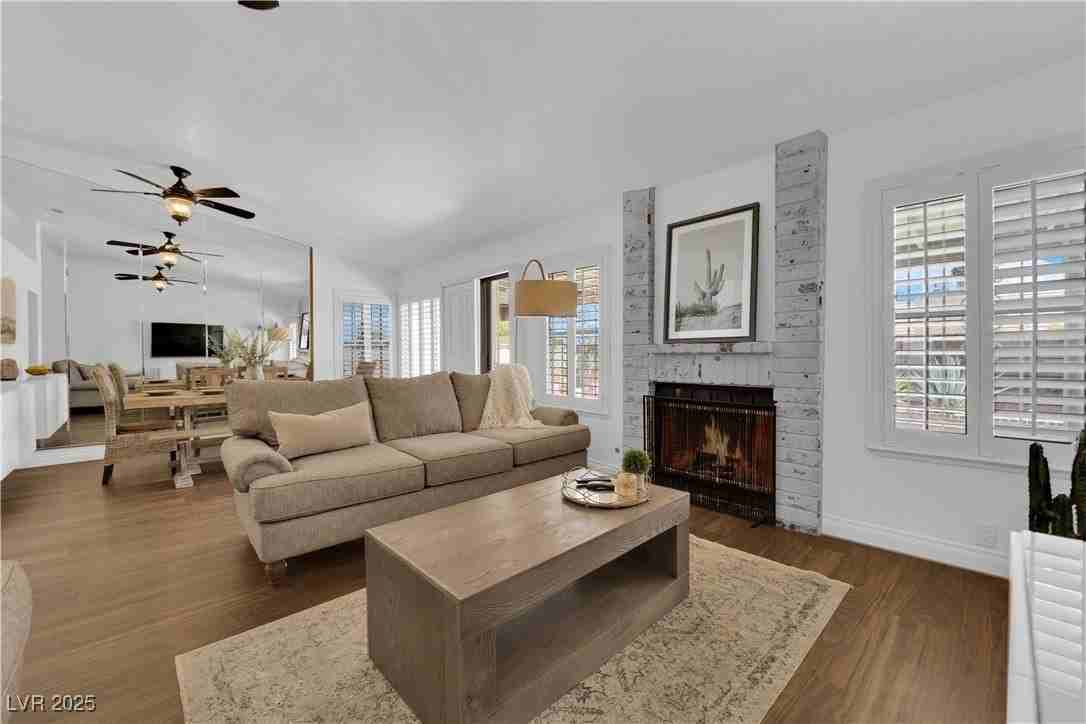 148 Triberg Ct - Photo 4 of 27