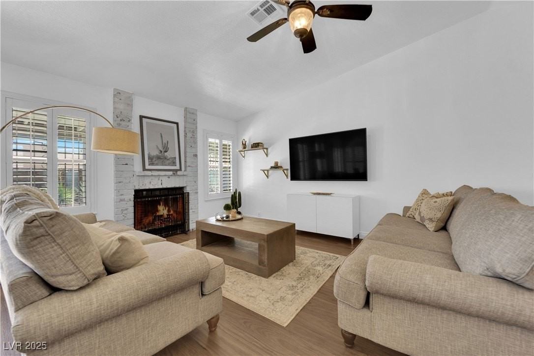 148 Triberg Ct - Photo 6 of 27