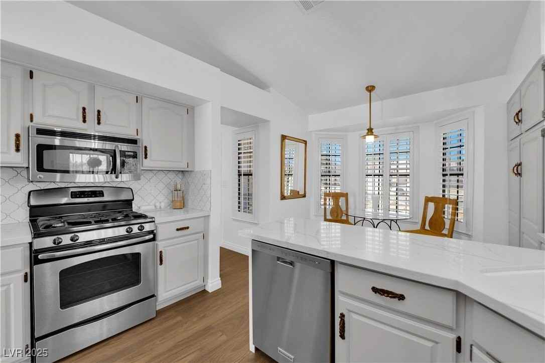 148 Triberg Ct - Photo 7 of 27