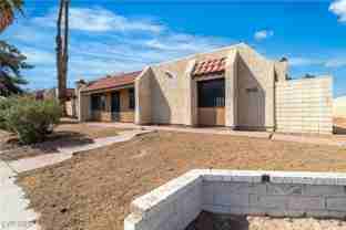 2200 Venus Ave #C - Photo 1 of 1