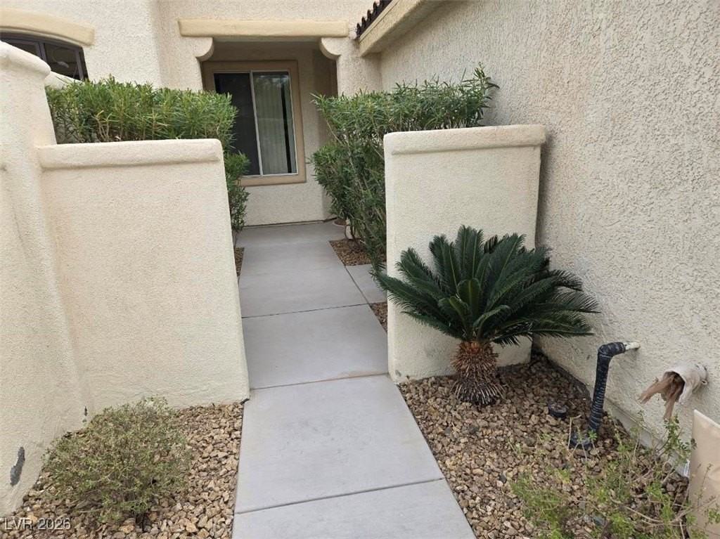 5196 Alfingo St - Photo 2 of 40