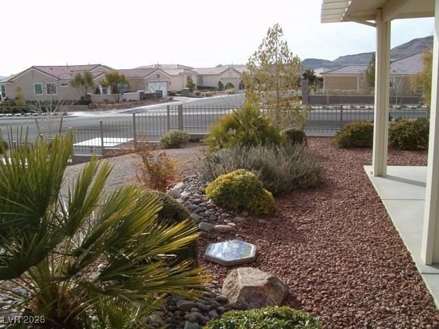 5196 Alfingo St - Photo 4 of 40