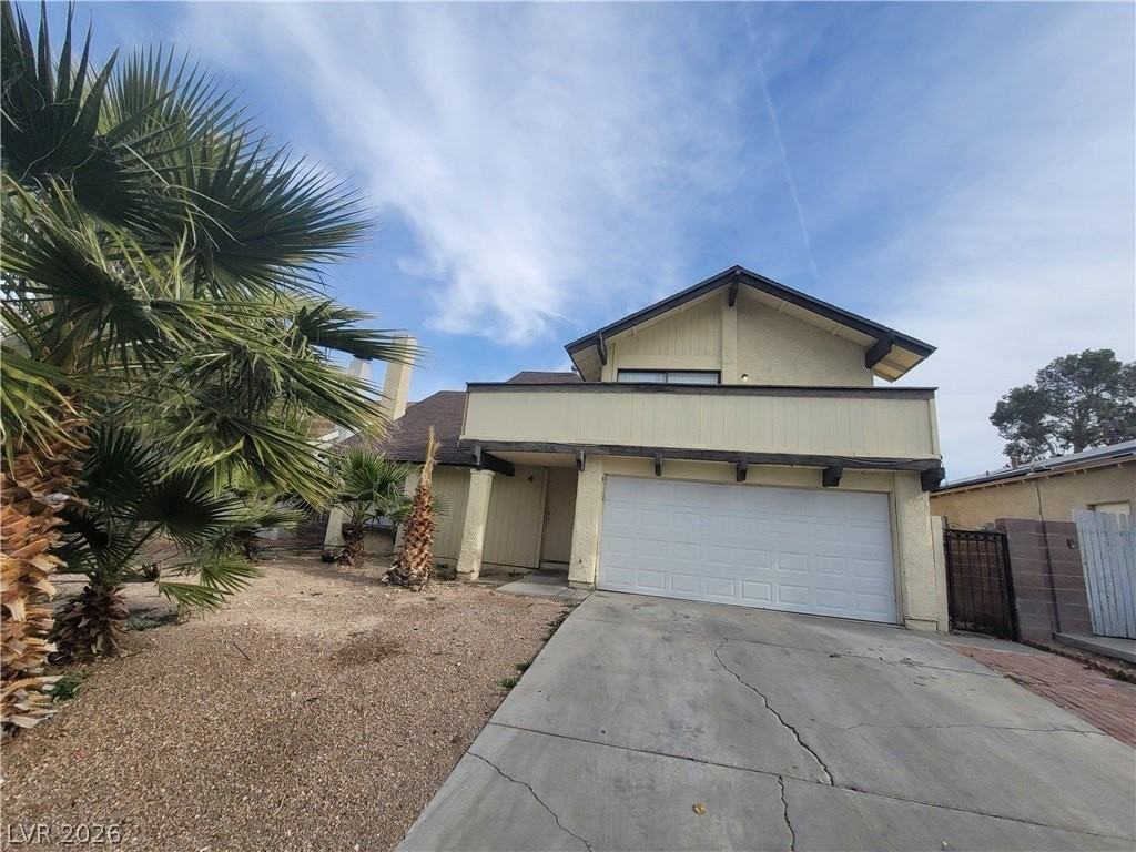 4760 Woodridge Rd - Photo 4 of 50