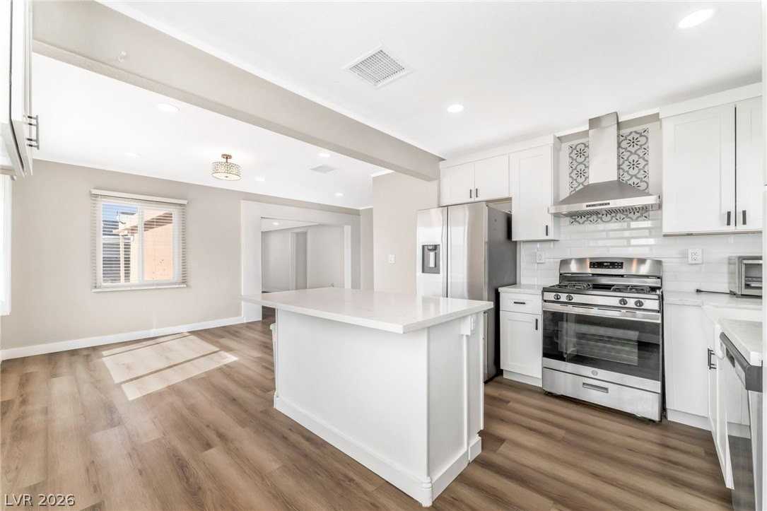 4218 Fulton Pl - Photo 6 of 18