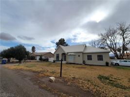 featured image of 1951 Jim Haworth Ct